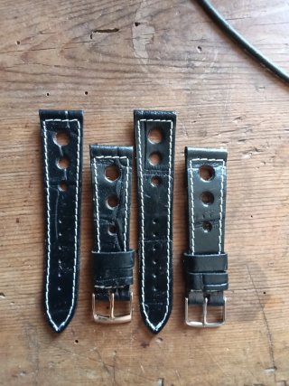 Cinturino vintage vera pelle nero