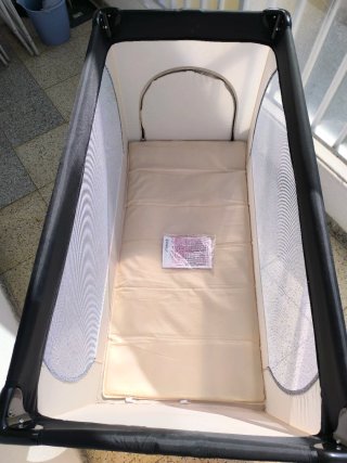 Cuna de viaje Hauck plegable