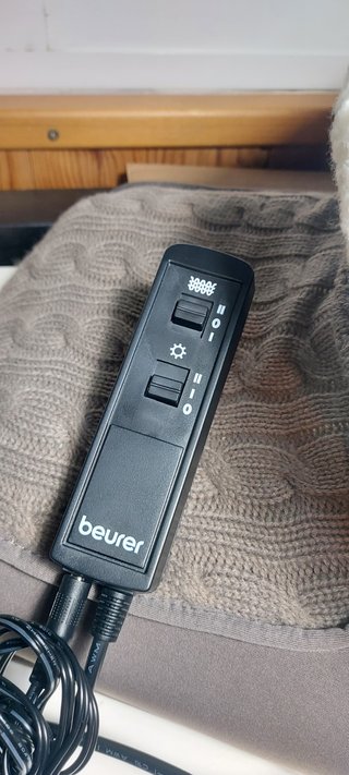 Calientapiés Beurer con Masaje y Calor