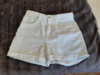 Pantalones cortos vaqueros blancos