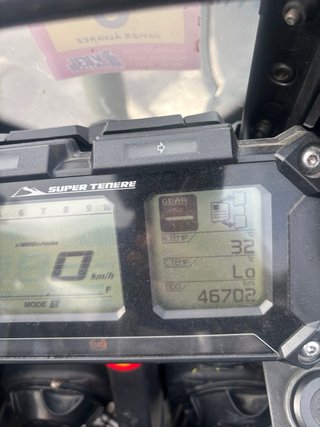 Yamaha Super Ténéré E 1200 Negra