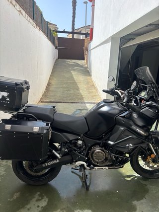 Yamaha Super Ténéré E 1200 Negra