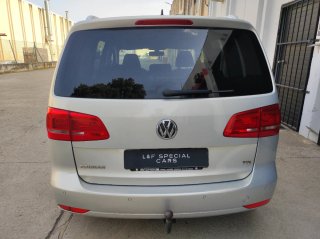 Volkswagen Touran 1.6TDI (Bola de remolque)