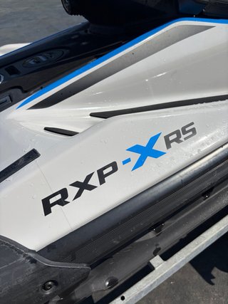 Moto de agua Sea-doo RXP XRS 300