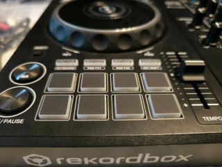 Controladora DJ Pioneer DDJ-400