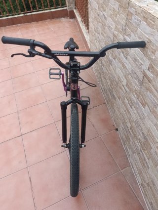 Bicicleta BMX Monty 24