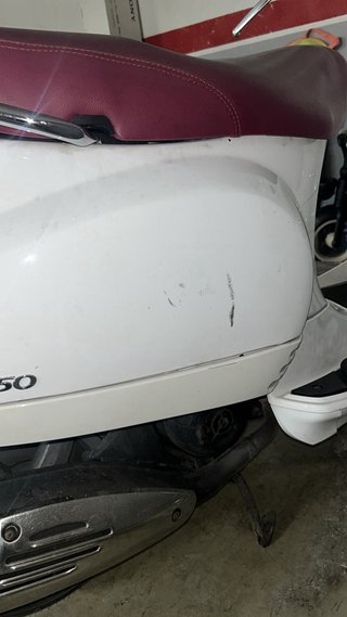Vespa LX 50 Blanca