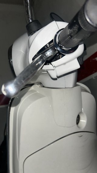 Vespa LX 50 Blanca