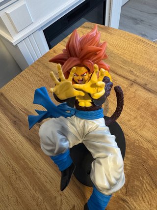 Figura Gogeta SSJ4