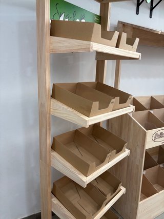 Expositor madera Bubimex 5 estantes snacks