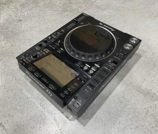 Pioneer DJ CDJ-2000NXS2 + Flightcase
