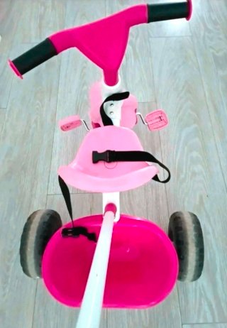 Triciclo rosa FEBER para niña