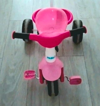 Triciclo rosa FEBER para niña