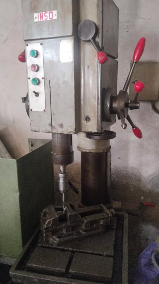 Torno Fresadora y Brocas