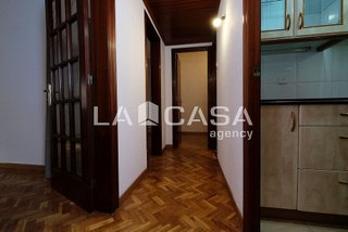 Piso en venta en El Turó de la Peira en Barcelona