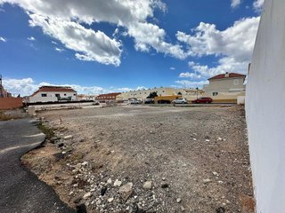 Terreno en venta en Caleta de Fuste en Antigua