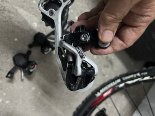 Desviadores e Manetes Shimano XT