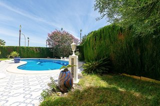 Chalet en venta en Campos de Golf - Villa Martin - Los Dolses en Orihuela