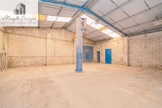 Nave industrial en venta en Santa Adela - Parque Leyva Loro en Atarfe