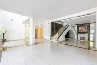 Chalet en alquiler en La Florida - El Plantío en Madrid