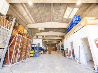 Nave industrial en venta en Vilamalla