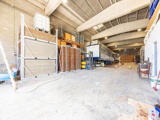 Nave industrial en venta en Vilamalla