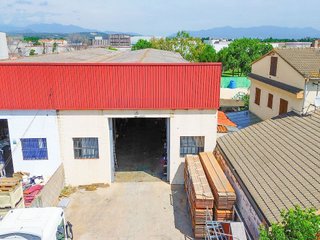 Nave industrial en venta en Vilamalla