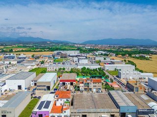 Nave industrial en venta en Vilamalla