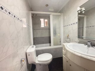 Piso en venta en Parque Victoria Eugenia en Málaga