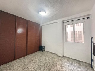 Piso en venta en Parque Victoria Eugenia en Málaga
