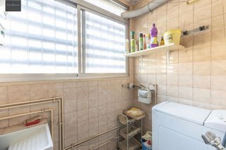 Piso en venta en Camino de Ronda - Rosaleda en Granada