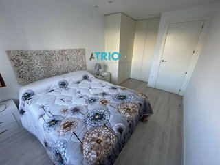 Piso en alquiler en Plaza España - Villa Pilar - Reyes Católicos - Vadillos en Burgos
