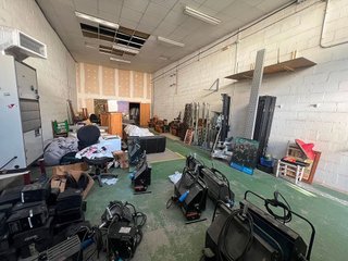 Local comercial en venta en Parque Atlántico - Los Arcos - Aeropuerto Viejo en Sevilla