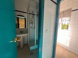 Local comercial en venta en Parque Atlántico - Los Arcos - Aeropuerto Viejo en Sevilla
