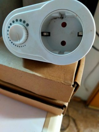 Regulador de luz con dial