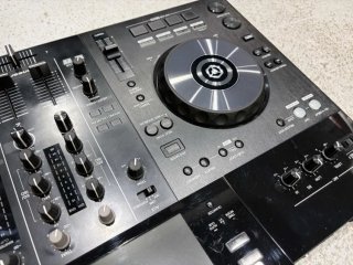 Pioneer DJ XDJ-RR + Bag
