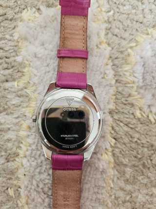 Reloj Guess Rosa y Plateado