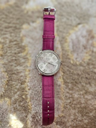 Reloj Guess Rosa y Plateado