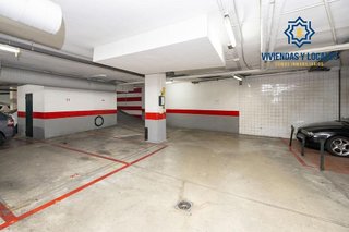 Garaje en venta en Camino de Ronda - Rosaleda en Granada