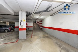 Garaje en venta en Camino de Ronda - Rosaleda en Granada