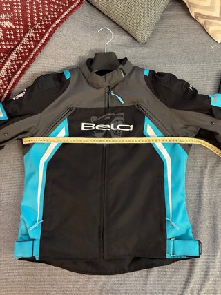 Chaqueta Moto Beta Negra y Azul
