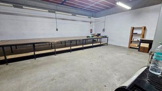 Nave industrial en venta en Montigalà -Sant Crist en Badalona