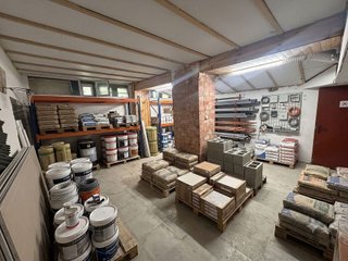 Local comercial en alquiler en Parque Palomar – Bombarda en Zaragoza
