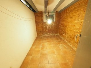 Piso en venta en El Raval en Barcelona