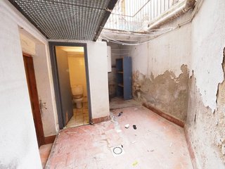 Piso en venta en El Raval en Barcelona
