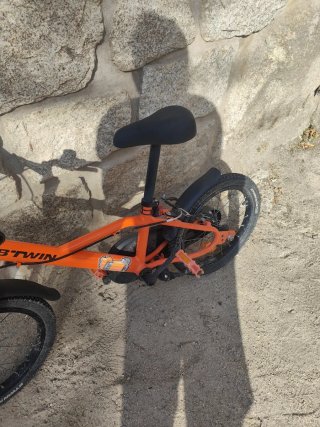 Bicicleta infantil B'Twin naranja