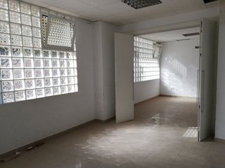 Local comercial en venta en San Antonio en Huelva
