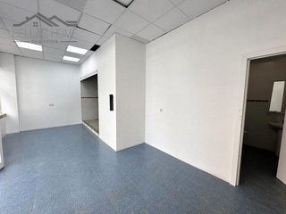 Local comercial en venta en Centro Urbano en Estepona