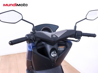 YAMAHA NMAX