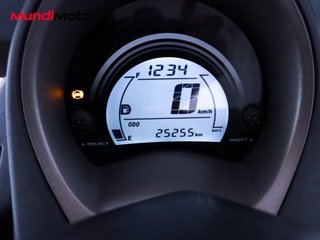 YAMAHA NMAX